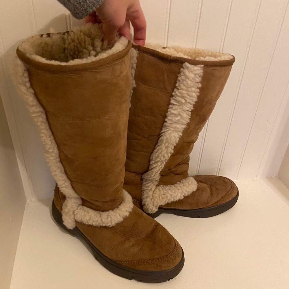 Sundance UGG Women’s sz8!!